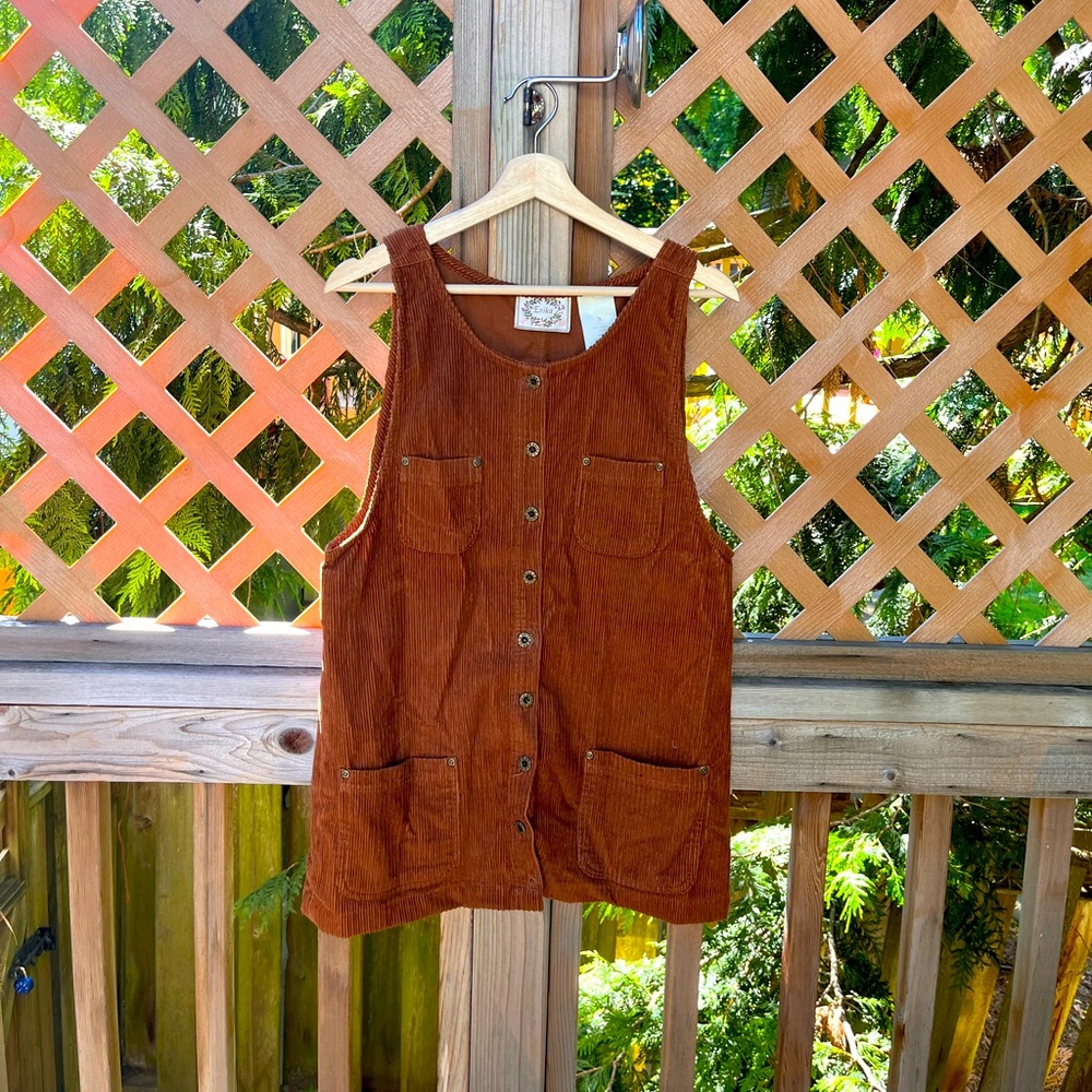 Vintage crumpet dress.
